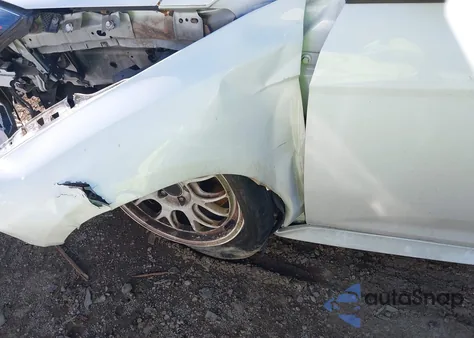 2017 Ford Focus Rs из США, поврежденный, VIN WF0DP3TH6H4119513